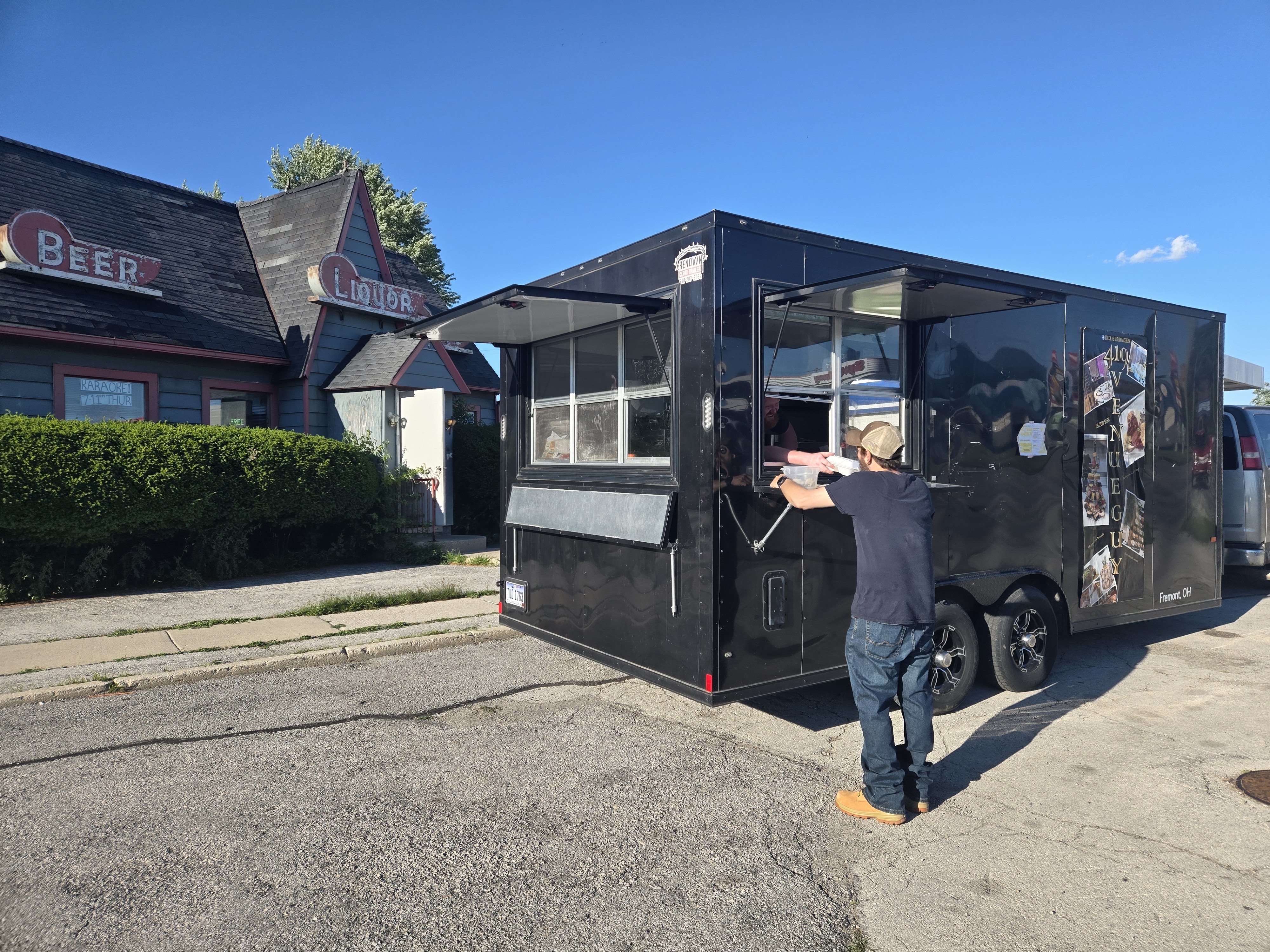 419 Venue Guy food truck serving guests at an event